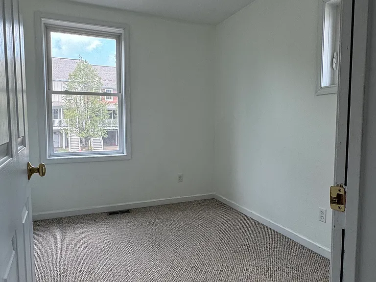 1119 Page St — Photo 6