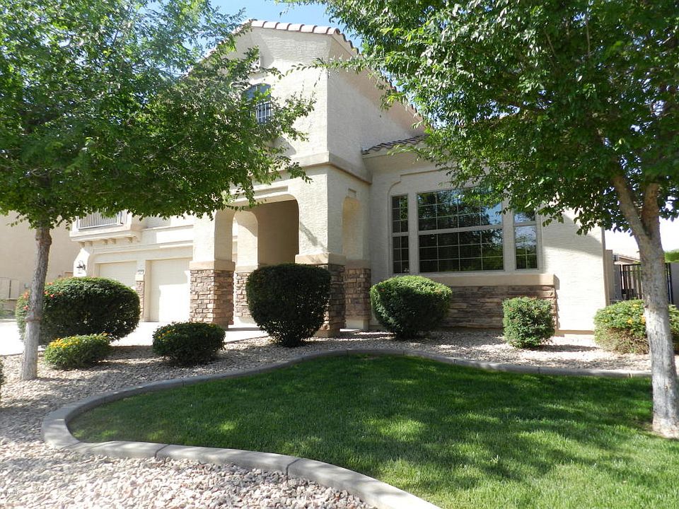 1st image of 15290 W Sells Dr