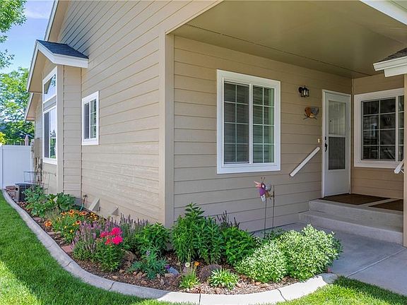 2nd image of 3811 Stillwater Dr