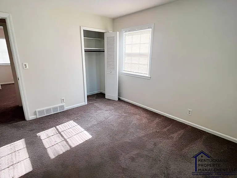 9400 Habersham Dr — Photo 14