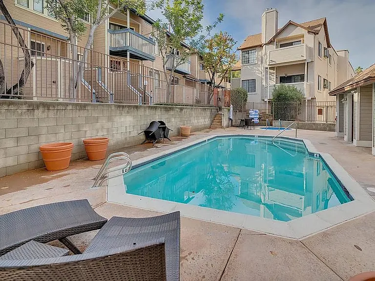 4639 Executive Dr #68 — Photo 22