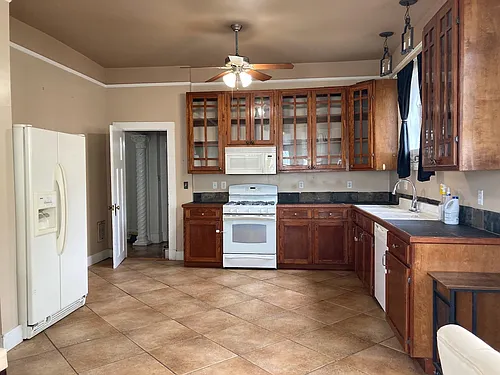 4633 Lafaye St Photo 1