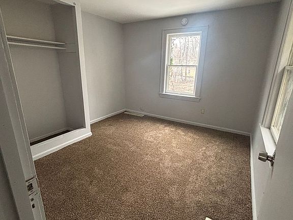 5th image of 9105 Connecticut Ave