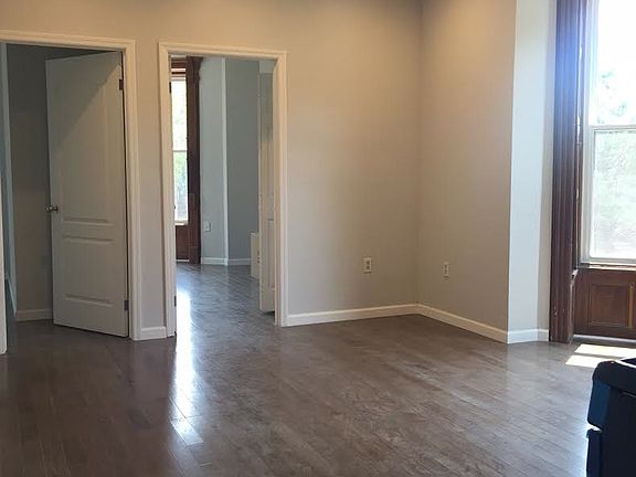 2nd image of 272 Stuyvesant Ave APT 2