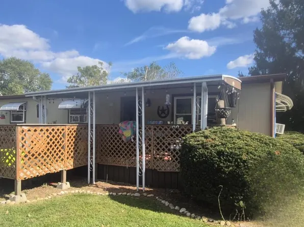 8774 Breinig Run Cir, Breinigsville, PA 18031