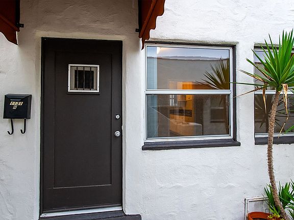 4th image of 1129-31 E California Ave #1131-H