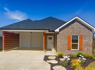 300 Rike Rd, Mabank, TX 75147