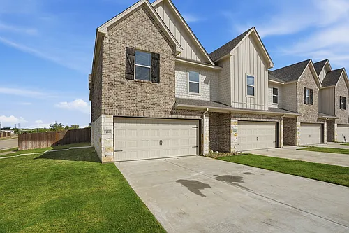 1100 Noble Flair Ct Photo 1