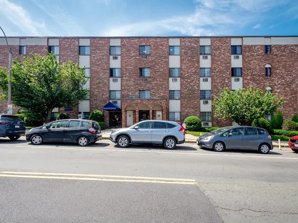 474 Broadway APT 46, Somerville, MA 02145