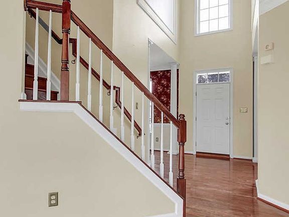 5th image of 1146 Sparrow Mill Way