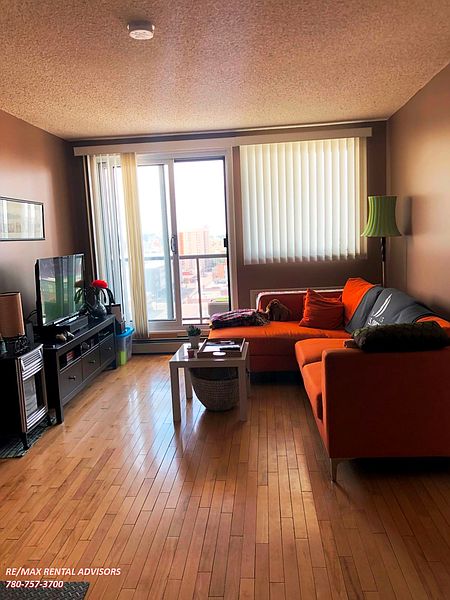 Edmonton Apartment for rent - 2 Bedrooms — photo 4