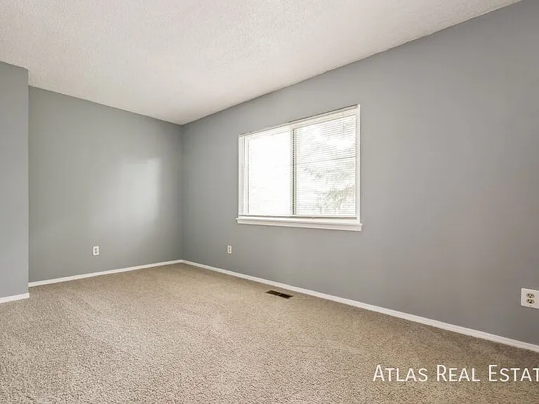 11513 Wray Ct — Photo 11