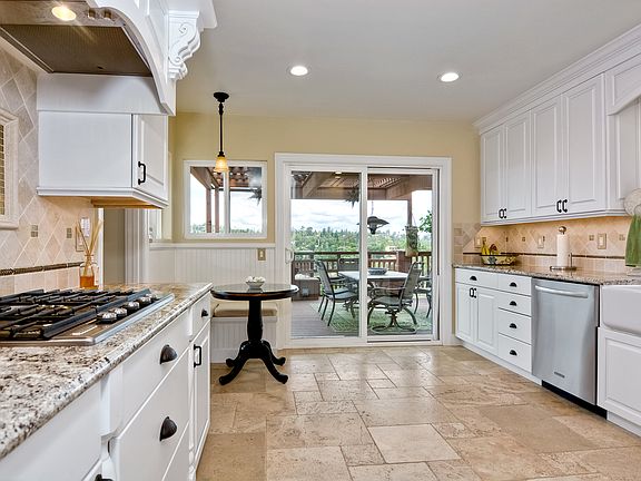 4th image of 4380 Alta Mira Dr