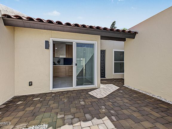 4th image of 5621 N PALACIO Place