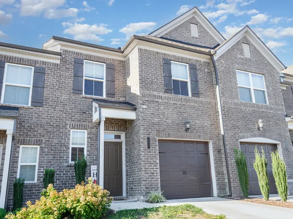 308 Cheval Dr, Gallatin, TN 37066