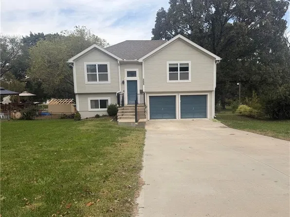 3008 NE 53rd Ter, Kansas City, MO 64119