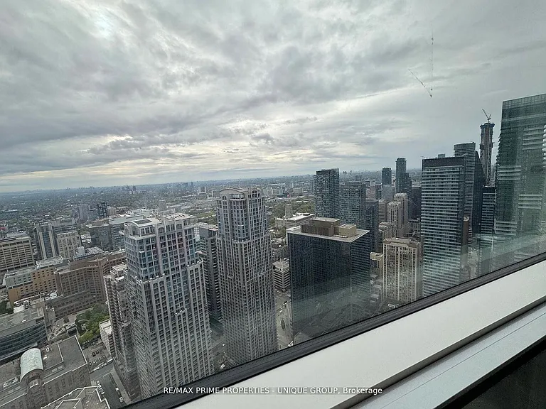 386 Yonge St #5316 — Photo 23
