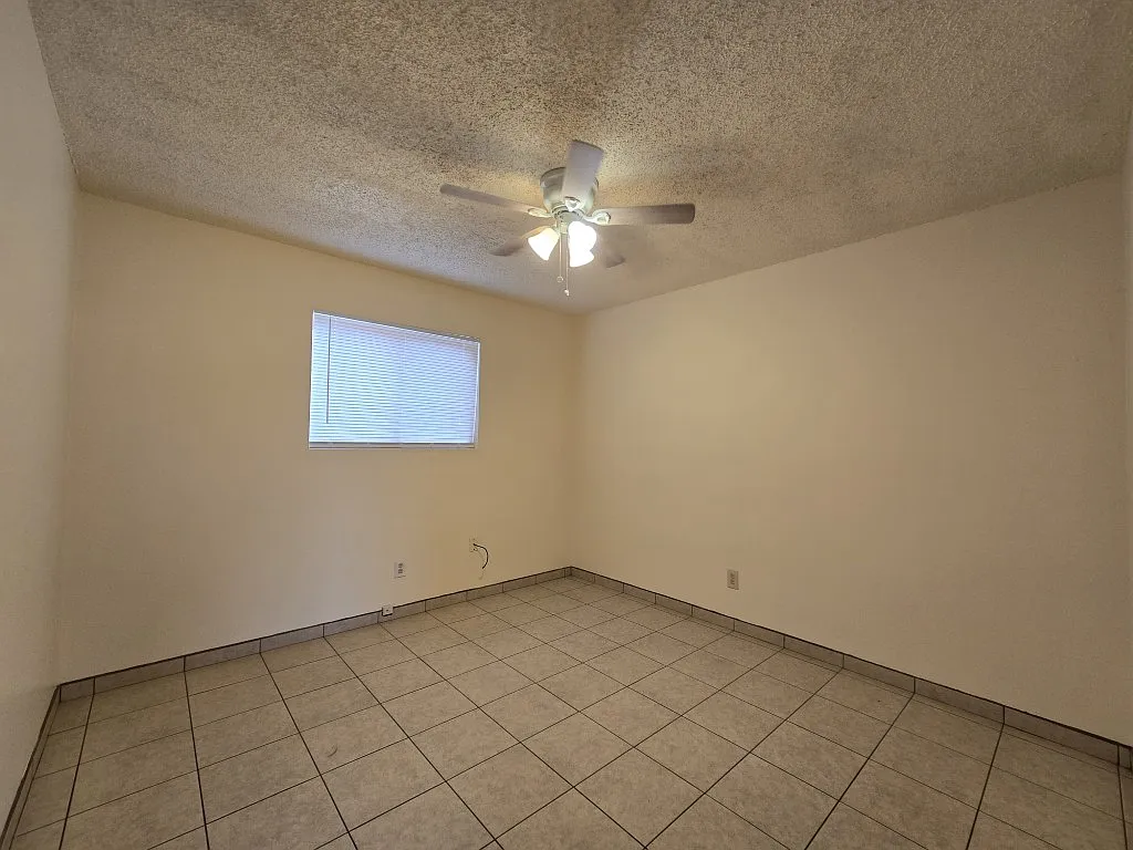 1410 Alamo St — Photo 4