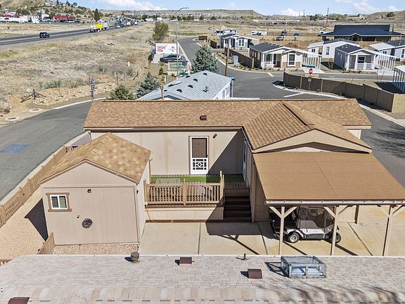 3rd image of 1072 N Mountain Brush Dr