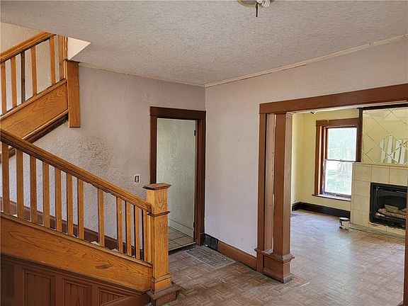 5th image of 4320 E 17th St