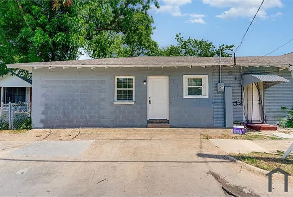 3402 Jeffries St #B — Photo 1