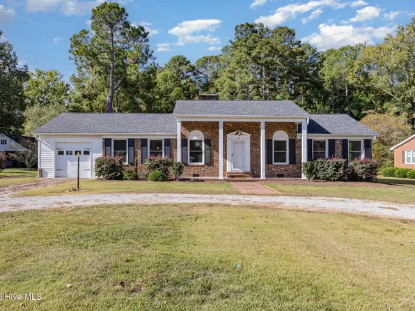 611 E 2nd Street, Kenly, NC 27542