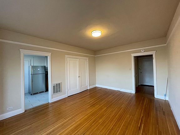 3rd image of 1600 Golden Gate Ave APT 24