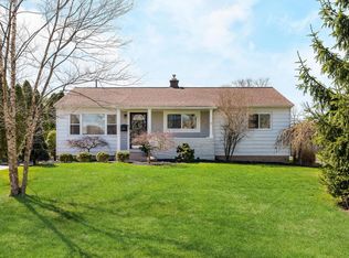 2533 Bristol Rd, Columbus, OH 43221