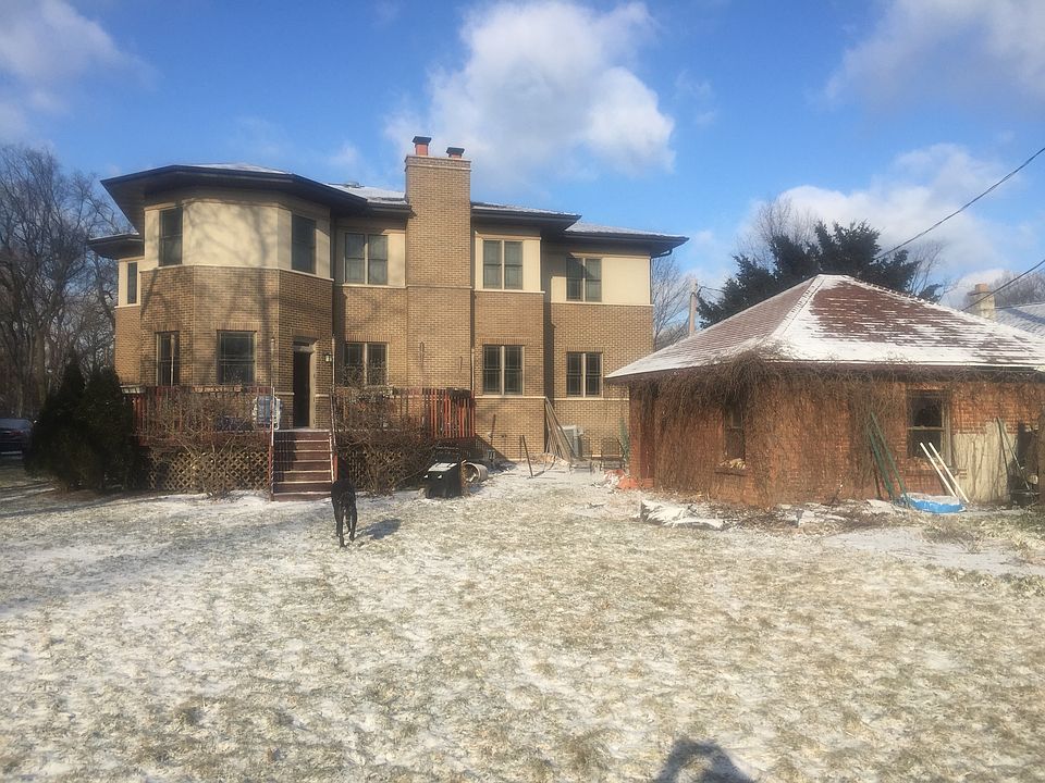 2nd image of 379 S Hill Ave