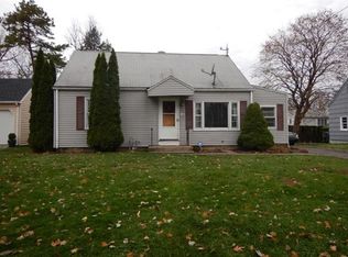 50 Macomber Ave, Springfield, MA 01119