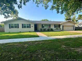 212 E Ozark St, Morris, OK 74445