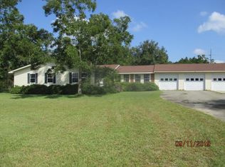 580 Rentz Bridge Rd, Lenox, GA 31637