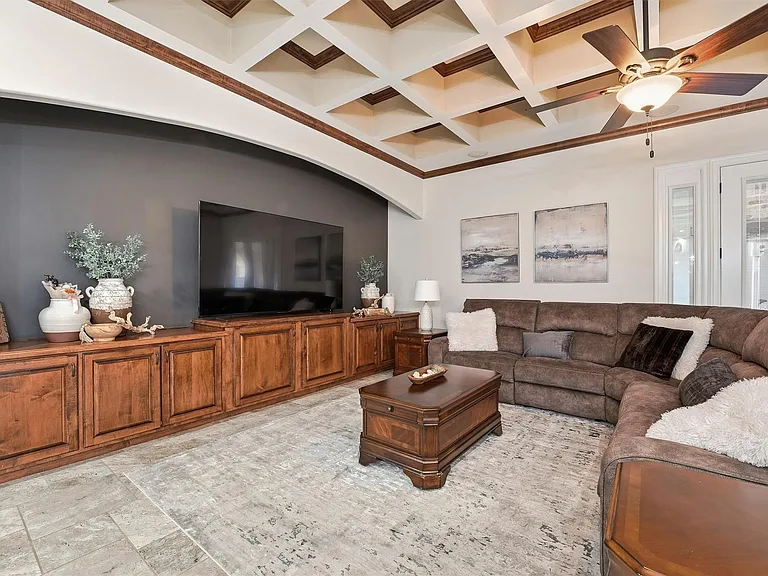 19623 Fairway Island Dr — Photo 12