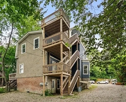 35 Oak Ave #2 — Photo 20