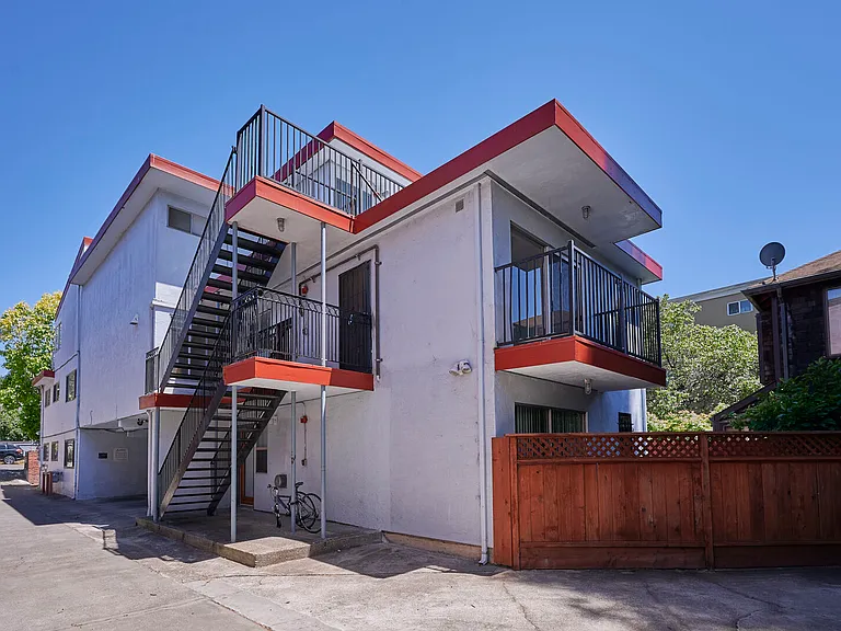 1618 Milvia Street — Photo 1