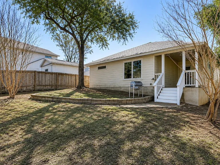 6003 Woodway Ct — Photo 8