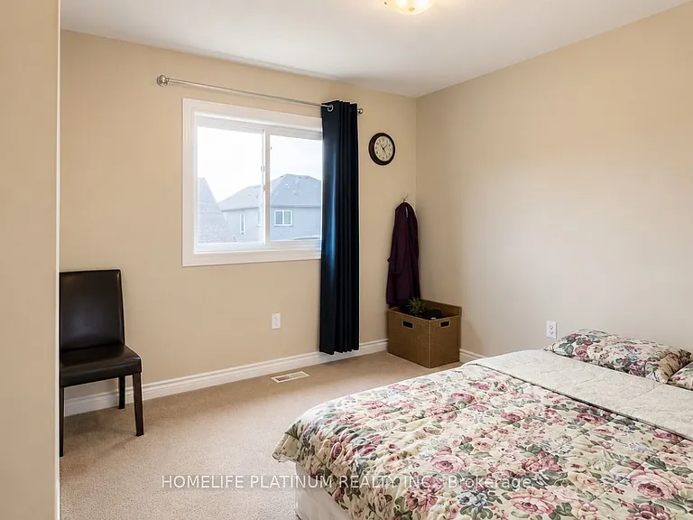7755 Shaw St — Photo 11