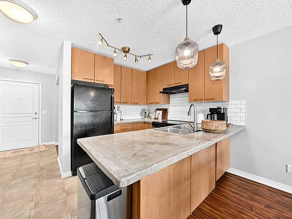 3rd image of 5115 N Richard Rd SW #309