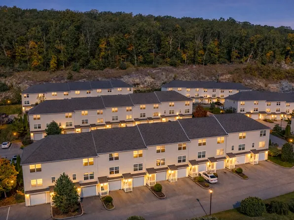 The Hills at River View