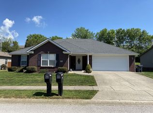 381 Palomino Dr, Richmond, KY 40475