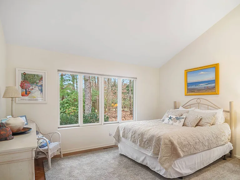 14 Indian Pipe Dr — Photo 13