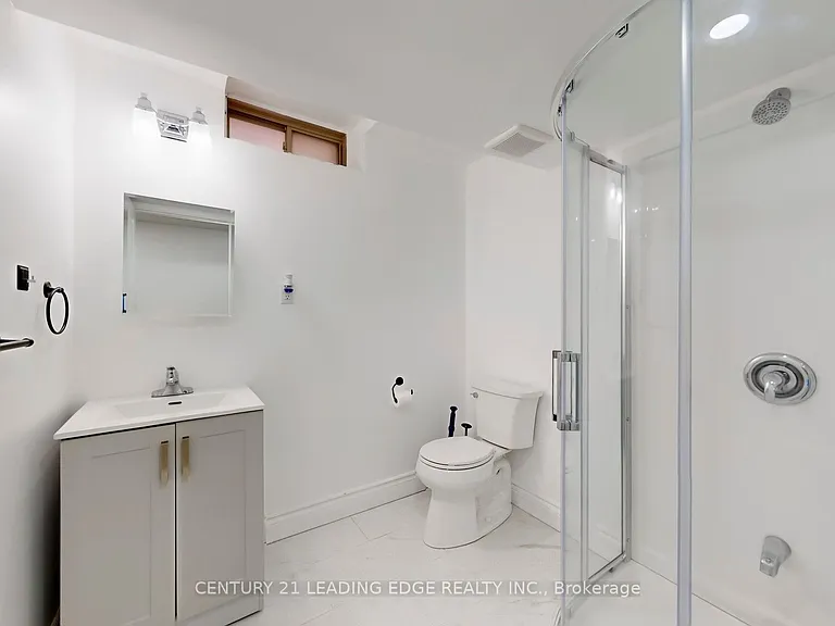 1574 Edgecroft Dr — Photo 33