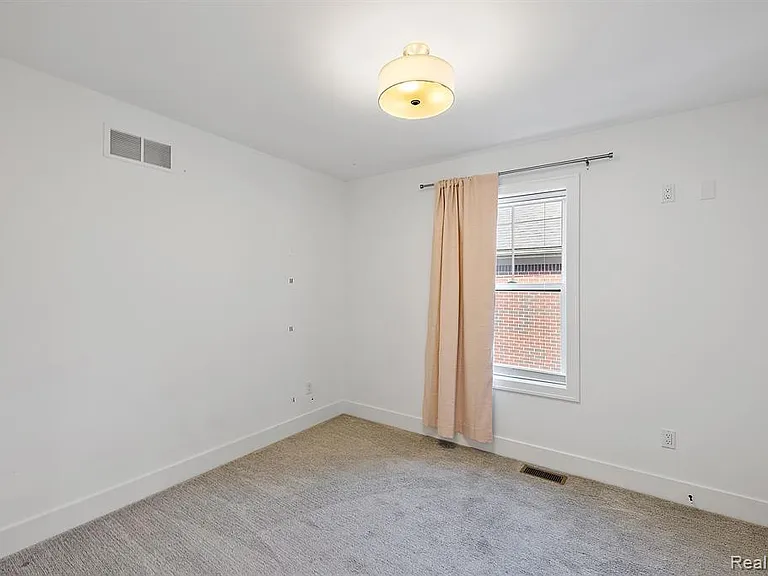 811 Smith Ave — Photo 31