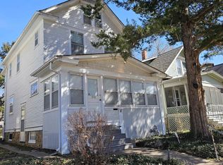 318 SW Elmwood Ave, Topeka, KS 66606