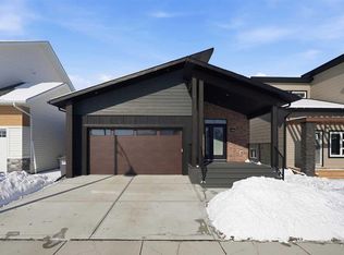 183 SE Ellington Cres, Red Deer, AB T4P3C9