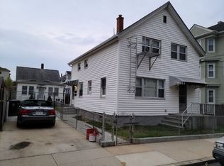 61 Hall St, Fall River, MA 02724