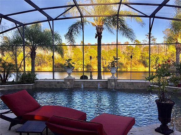 3rd image of 13424 Paloma Dr