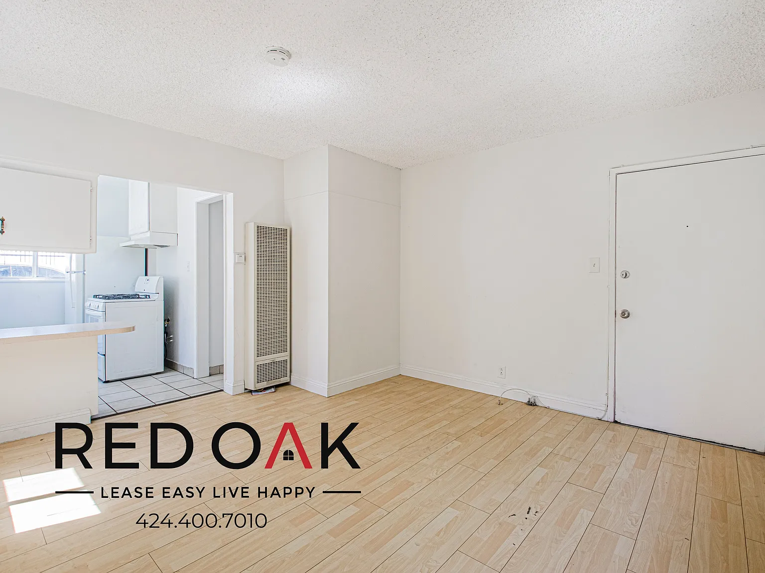 6803 Long Beach Blvd — Photo 4