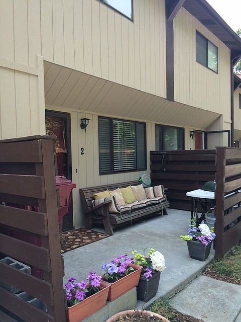2nd image of 149 E Highland Rd #4
