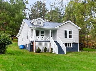 3751 Eugene St, Pulaski, VA 24301